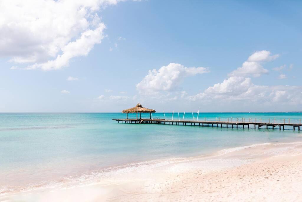 Photo of Others in Dominicus