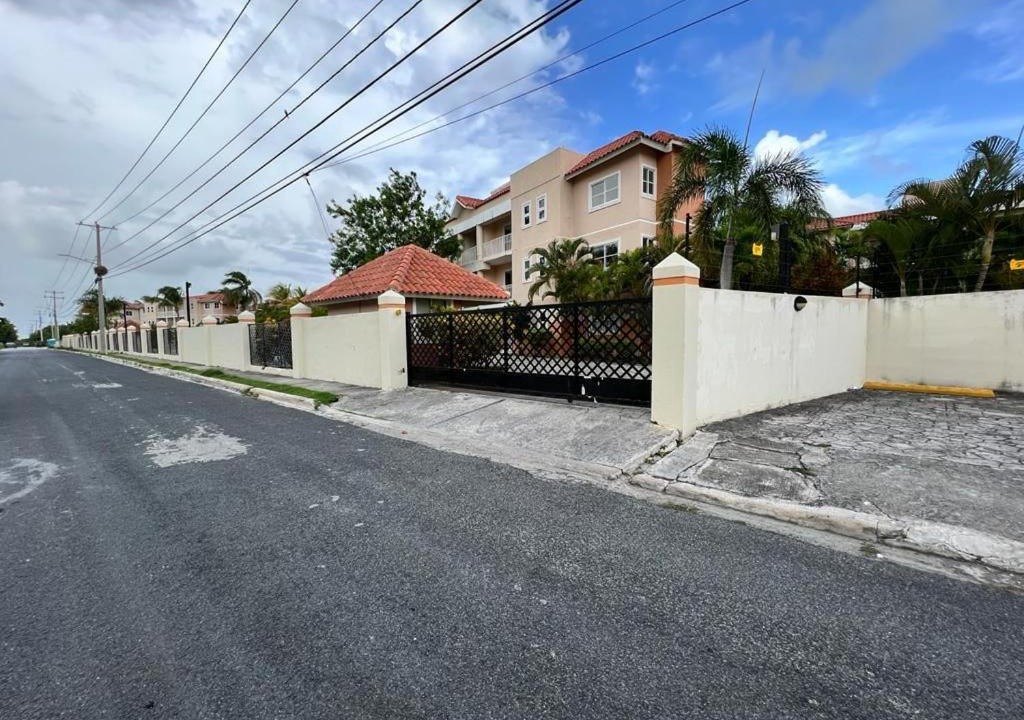 Photo of Buildings in Residencial del Este