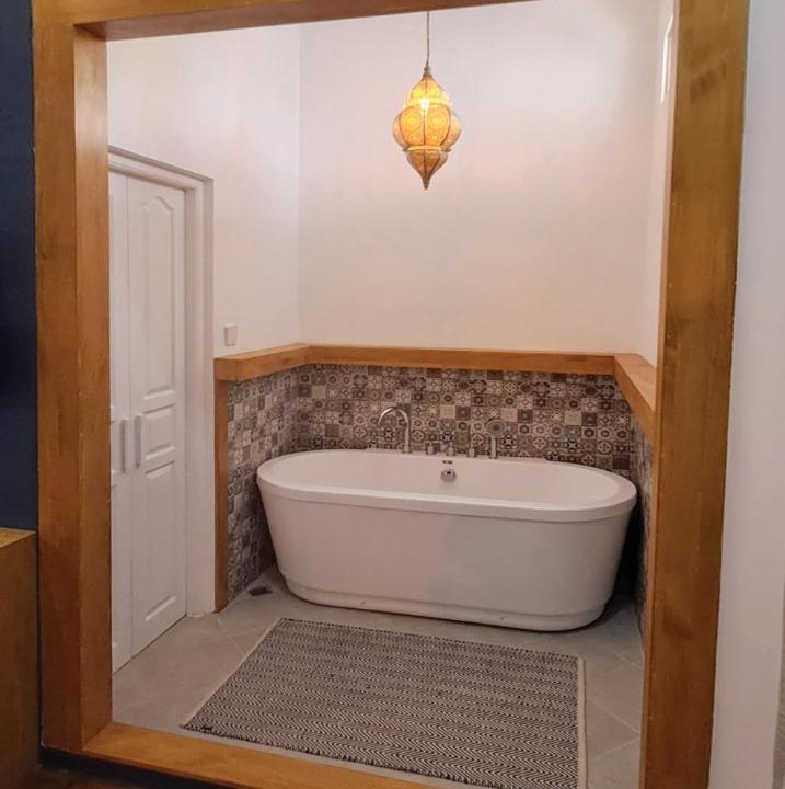 Photo of Bathroom in Dharavandhoo