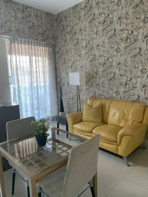 Photo of Livingroom in Bella Vista