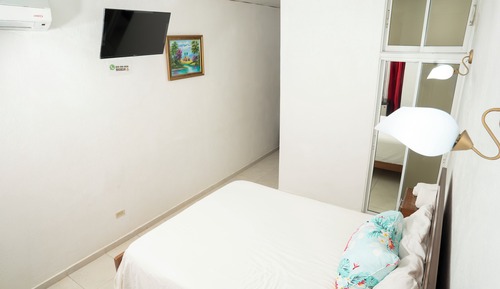 Basic Room, 1 Double Bed, Air conditioning