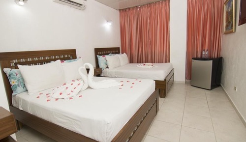 Double Room, 2 Double Beds, Air conditioning