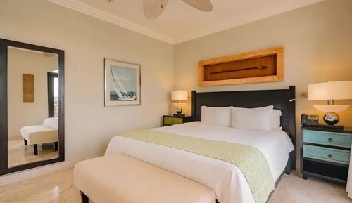 The Deluxe One-Bedroom Residence, All-Inclusive