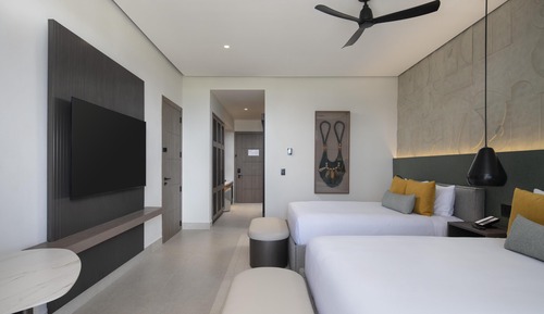 Room, 1 King Bed, Connecting Rooms, Partial Ocean View
