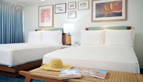Standard Room, Multiple Beds (3 Double Beds)