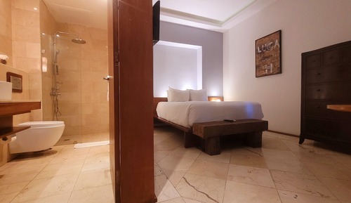 Traditional Room, 1 Queen Bed
