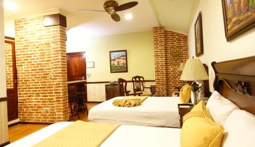 Deluxe Quadruple Room