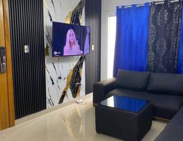 Three-Bedroom Apartment with Balcony