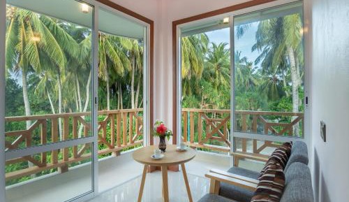 King Room with Balcony