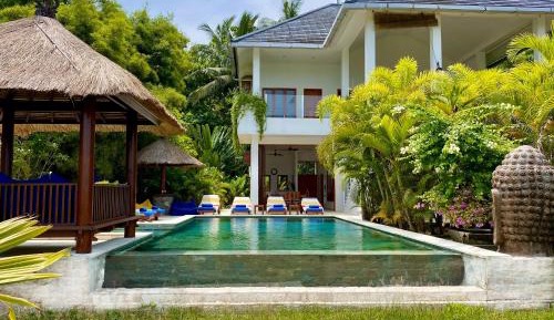 Villa - Beach Front