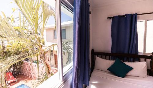 Standard Double Room with Shared Bathroom