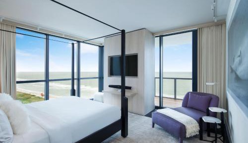 Luxury Oceanfront 3.5 Bdr, Suite, Bedroom 1: 1 King, Bedroom 2: 1 King, Bedroom 3: 1 Queen