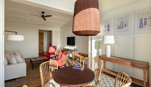 Royal Master Suite with Ocean View 
